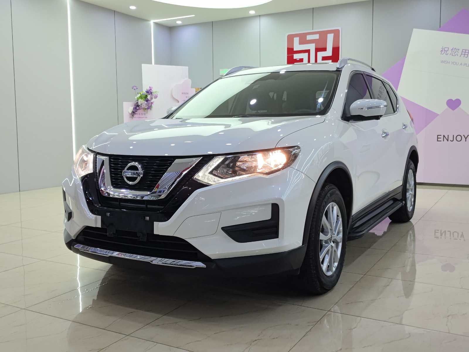 MY2023 X-TRAIL Classic 2.0L 2WD ICV Comfort