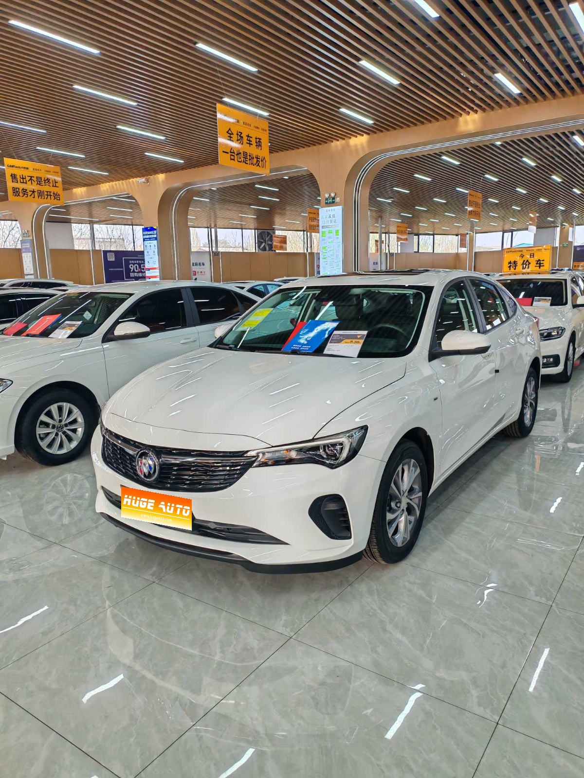 MY2023 Verano Pro Mars