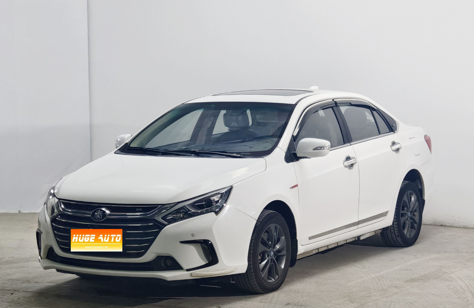 MY2017 Qin NEV 1.5T Distinguished