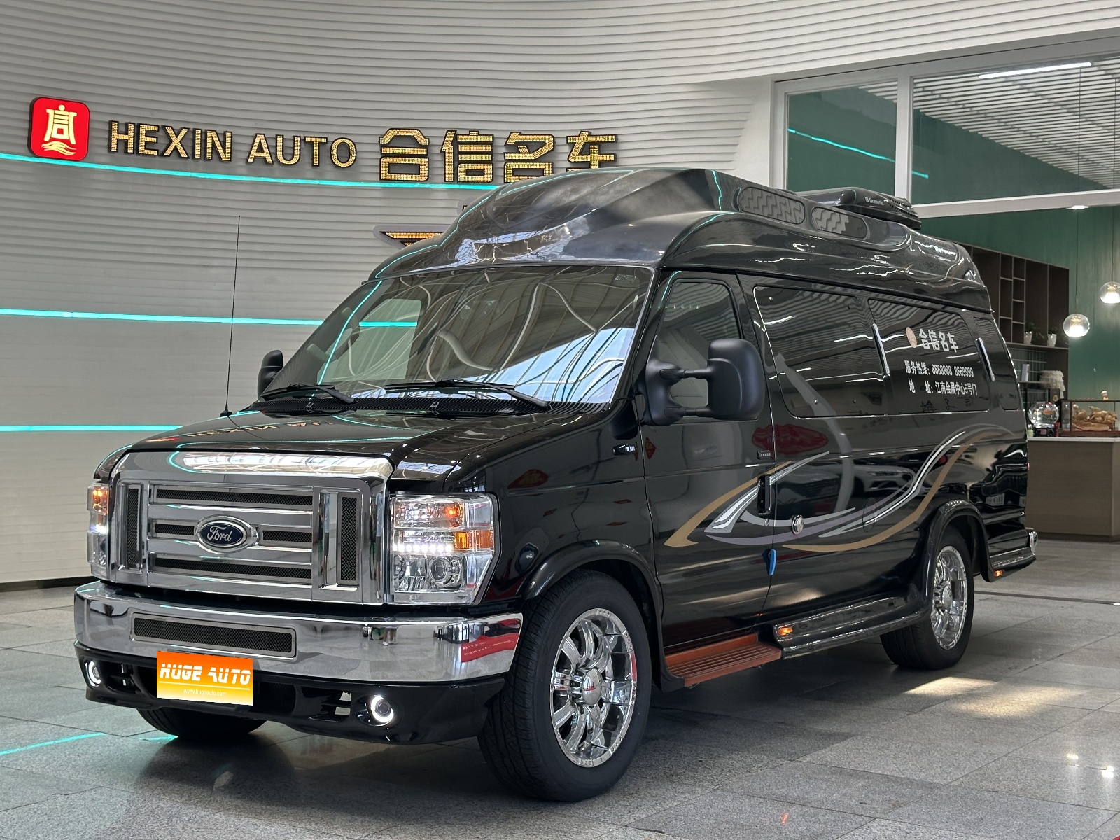 2011款 福特E350 5.4L 普通游艇版