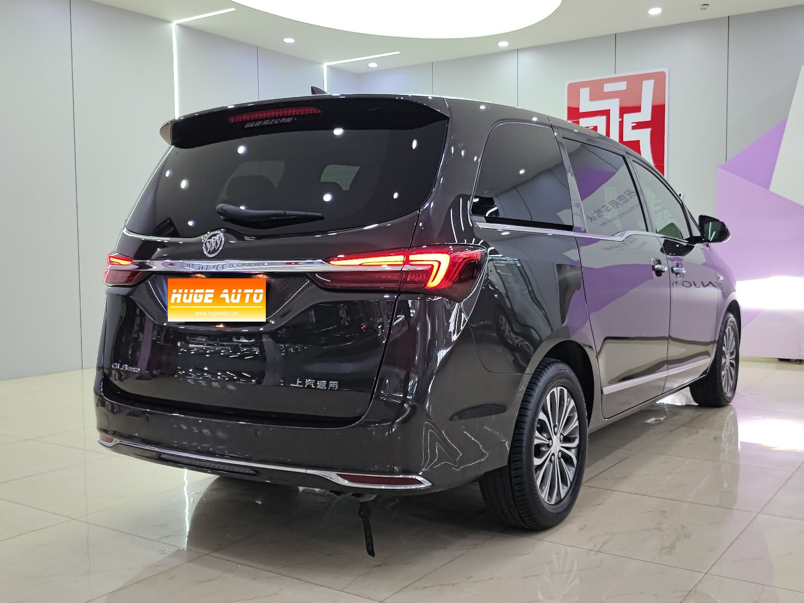 MY2020 Buick GL8 Land Business Class 652T Luxury Version 