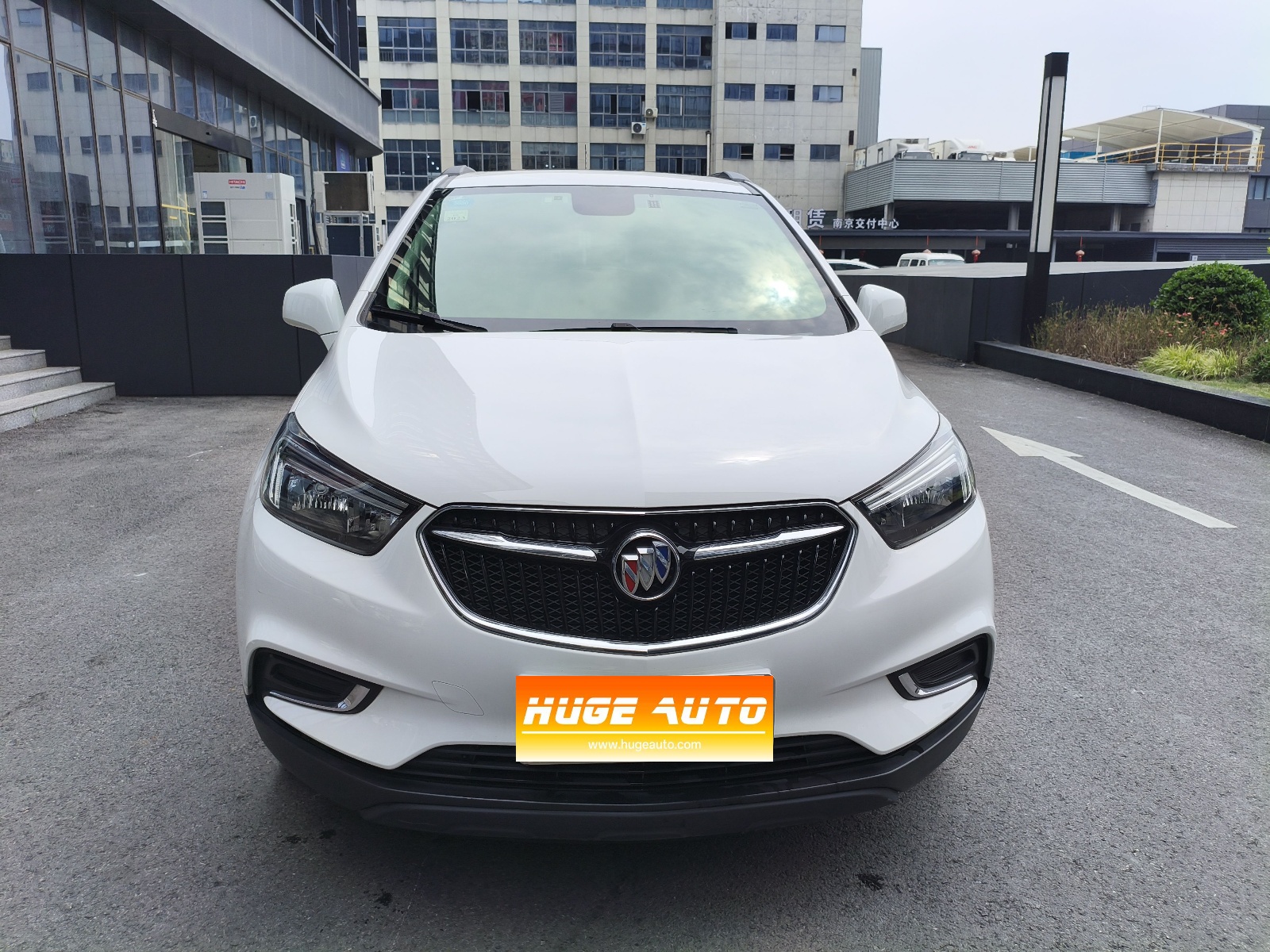 MY2017 Encore 18T AT 2WD Metropolitan Lead