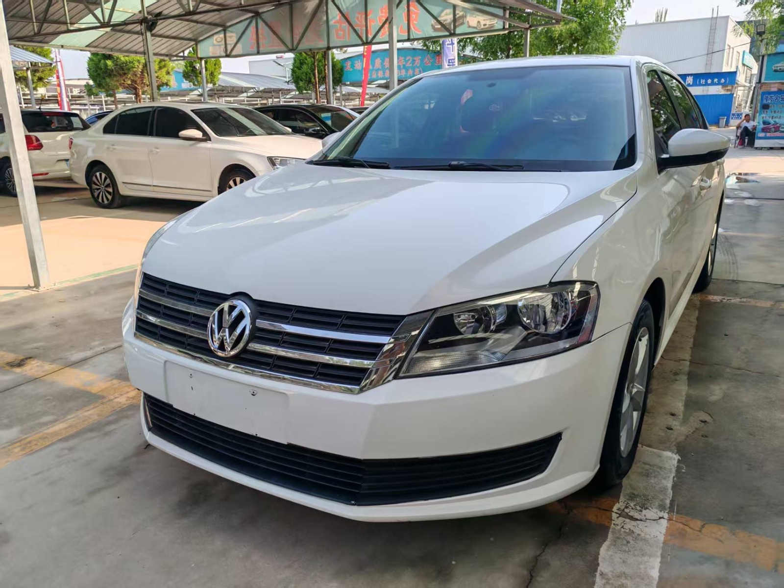 2015款 朗逸 1.6L 自动舒适版