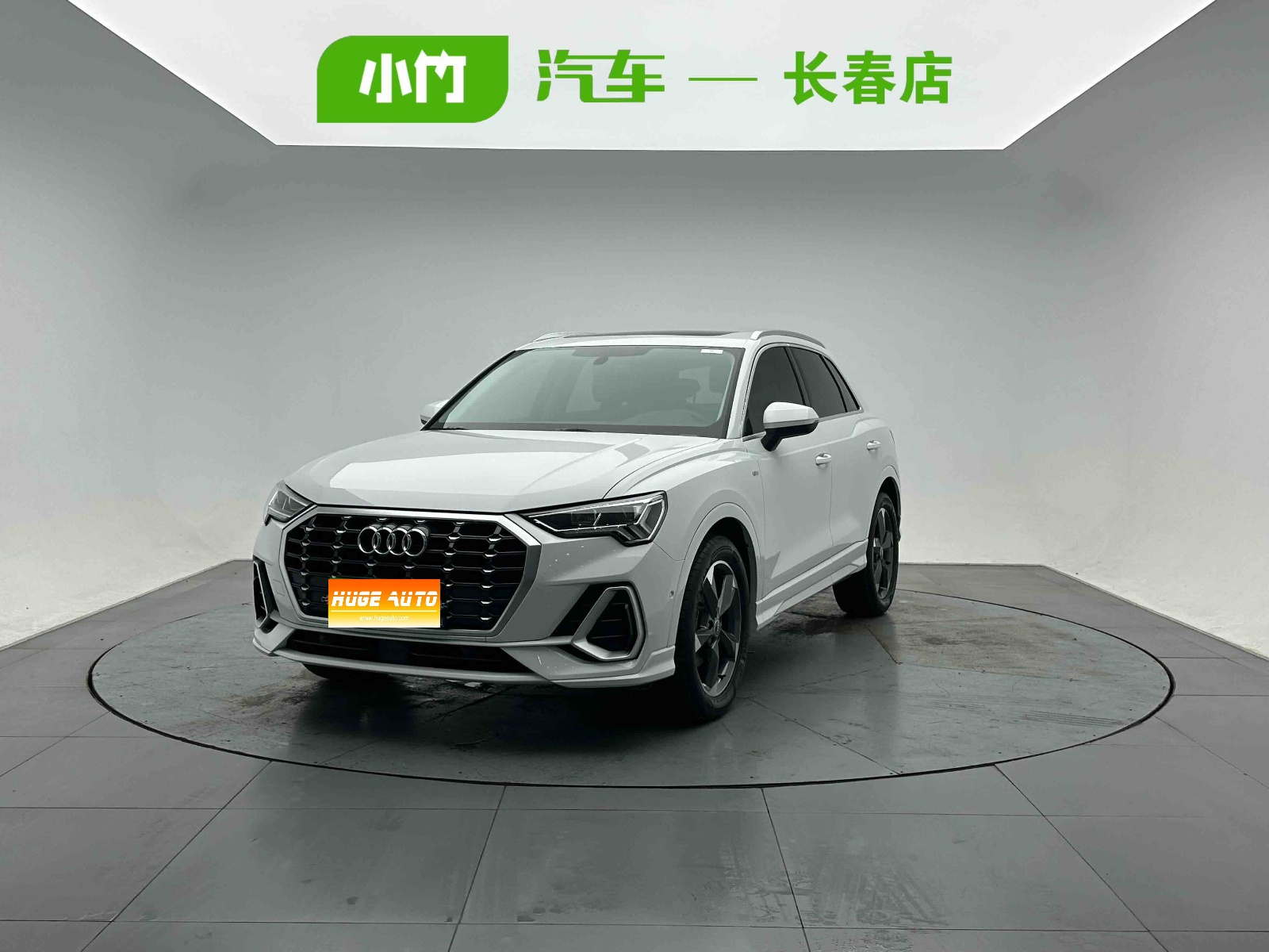 MY2022 Audi Q3 35 TFSI Fashion Dynamic Version