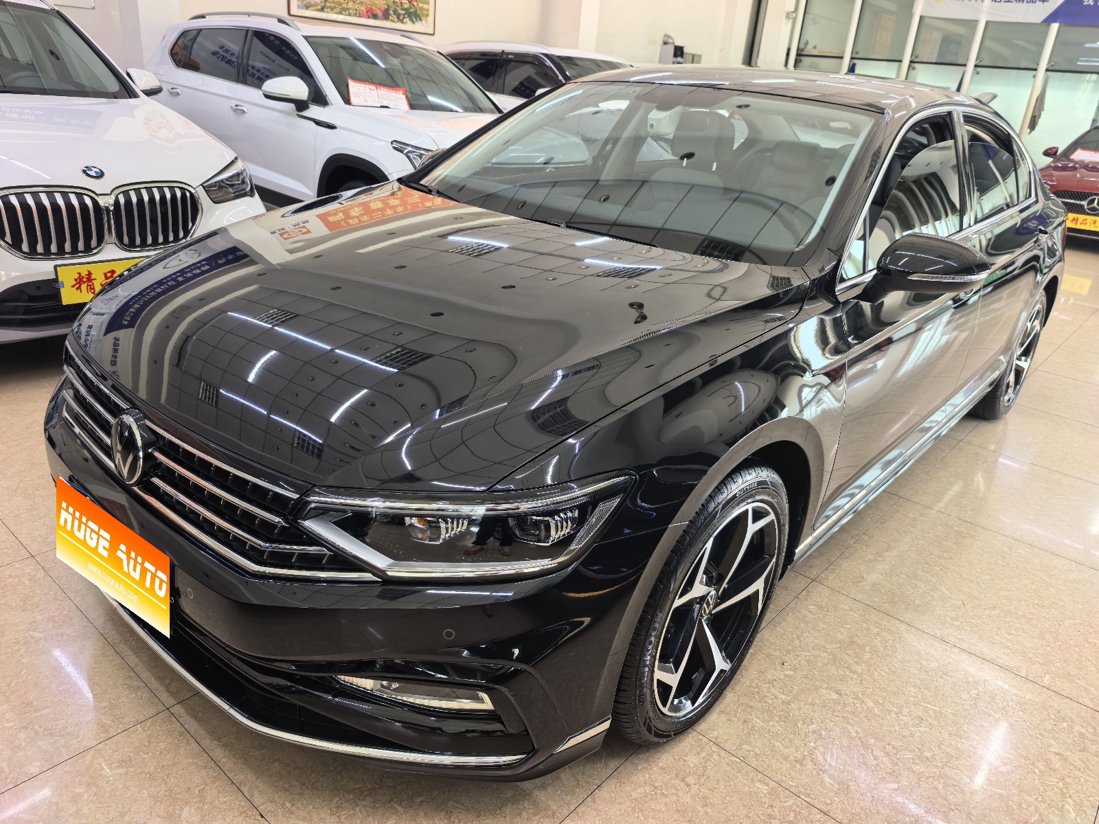 MY2023 Magotan 2 Million units Anniversary 330TSI DSG Luxury Version