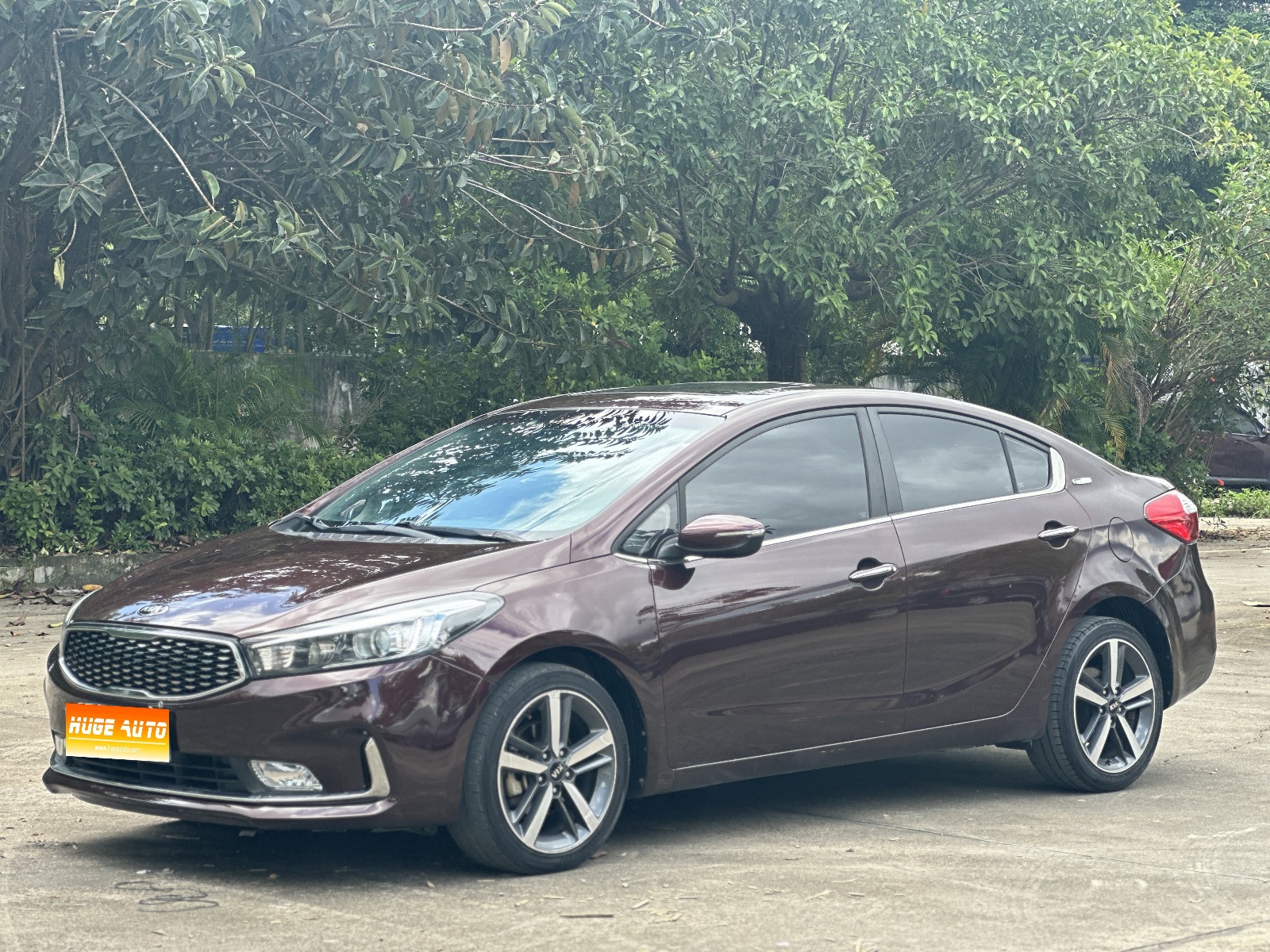 MY2017 KIA K3 1.6L AT 15th Anniversary GLS