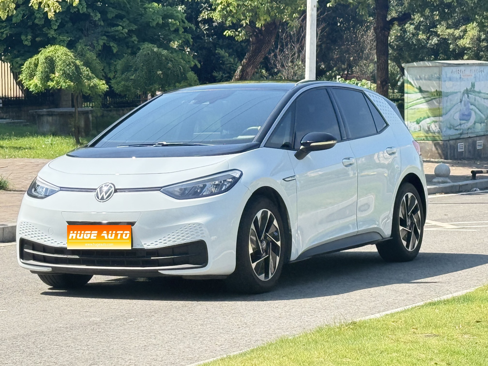 MY2024 Volkswagen ID.3 Outstanding