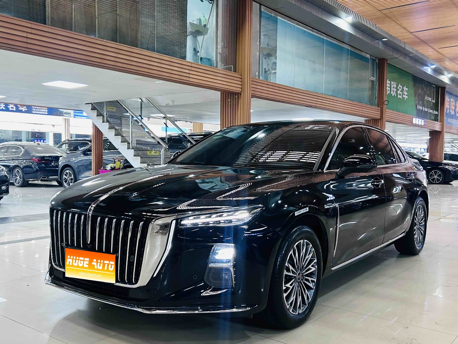 2025款 红旗H5 1.5T DCT旗韵版