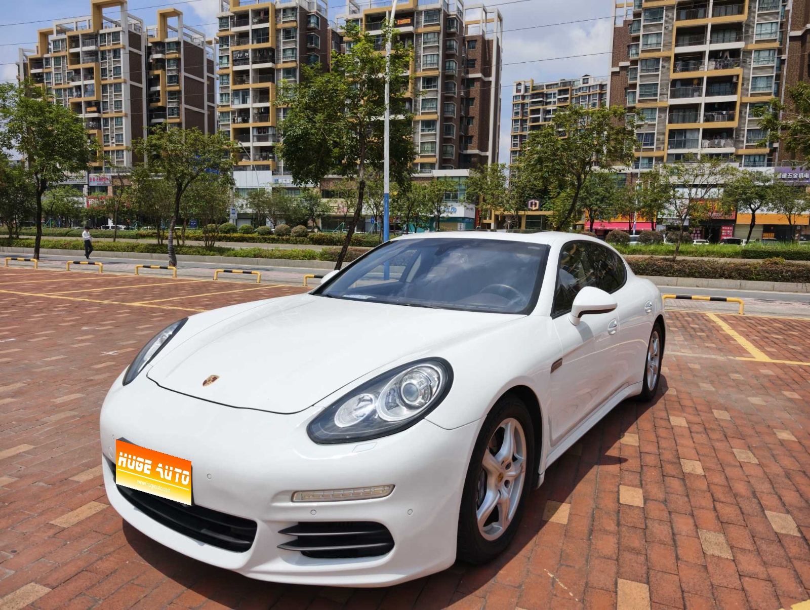 MY2014 Panamera 4 3.0T
