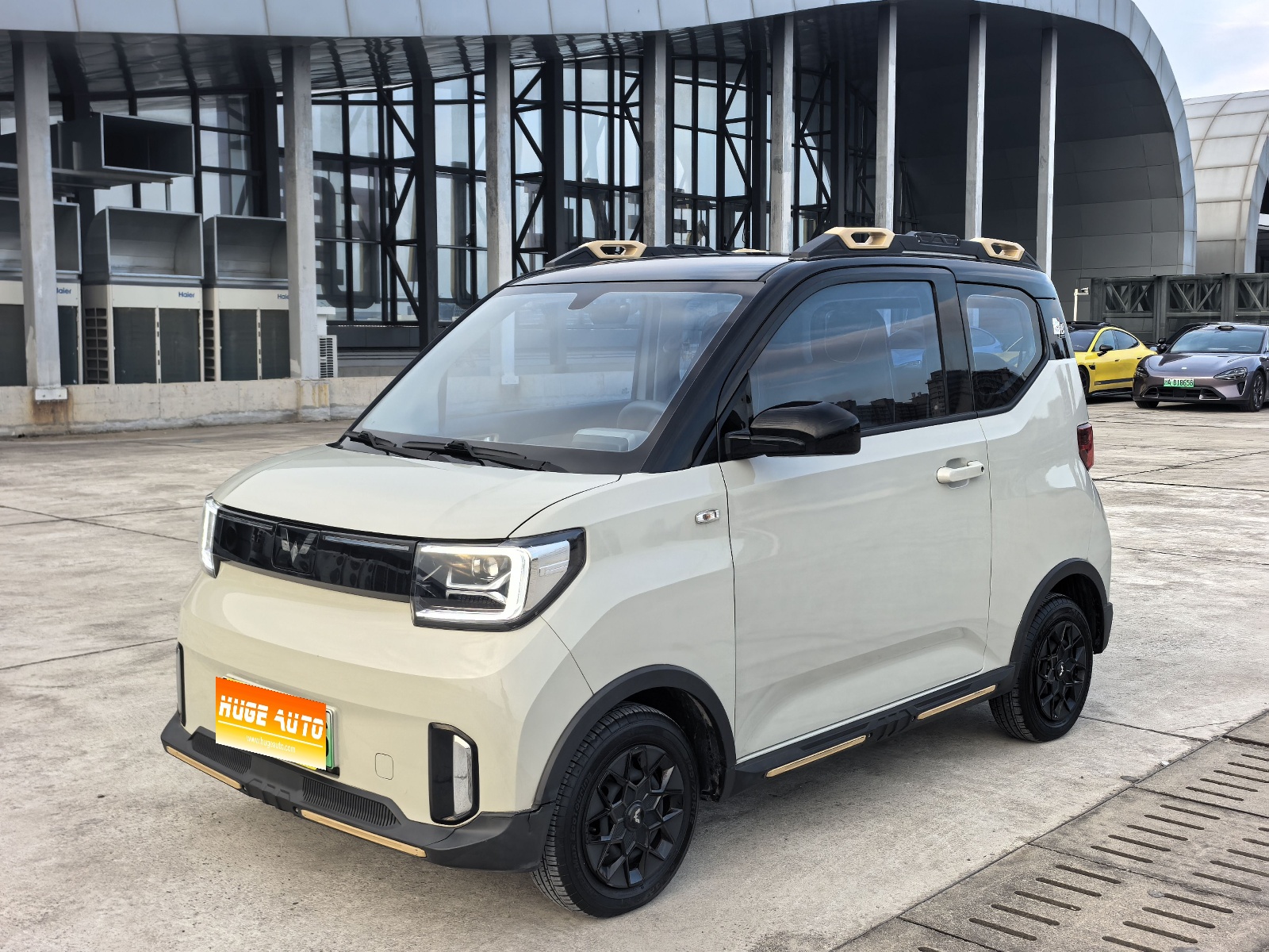 2022款 宏光MINI EV GAMEBOY 200km 玩乐款 磷酸铁锂