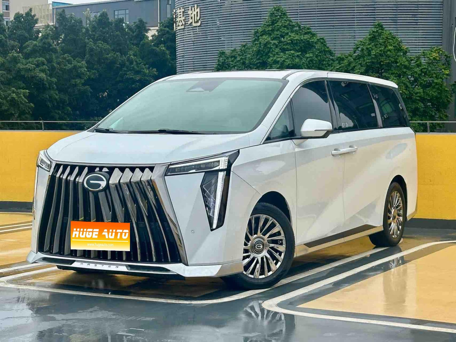 MY2023 Trumpchi M8 Grandmaster Hybrid Distinguished Version