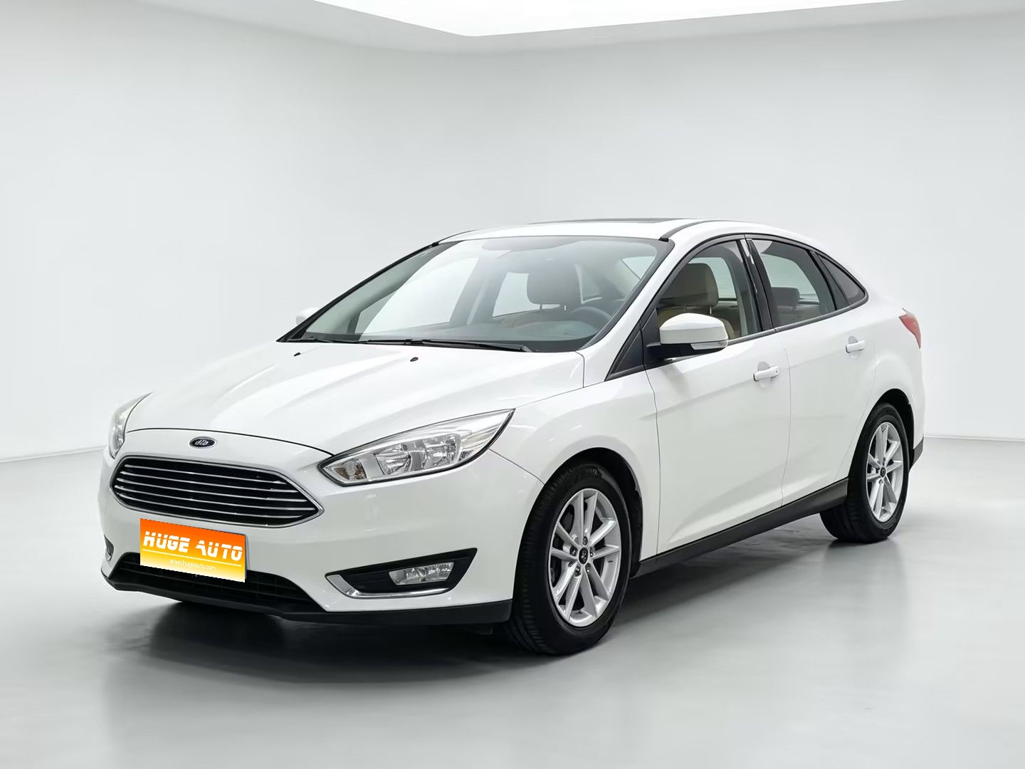 MY2018 Focus Sedan Classic EcoBoost 125 AT Super Fashion Intelligent Version
