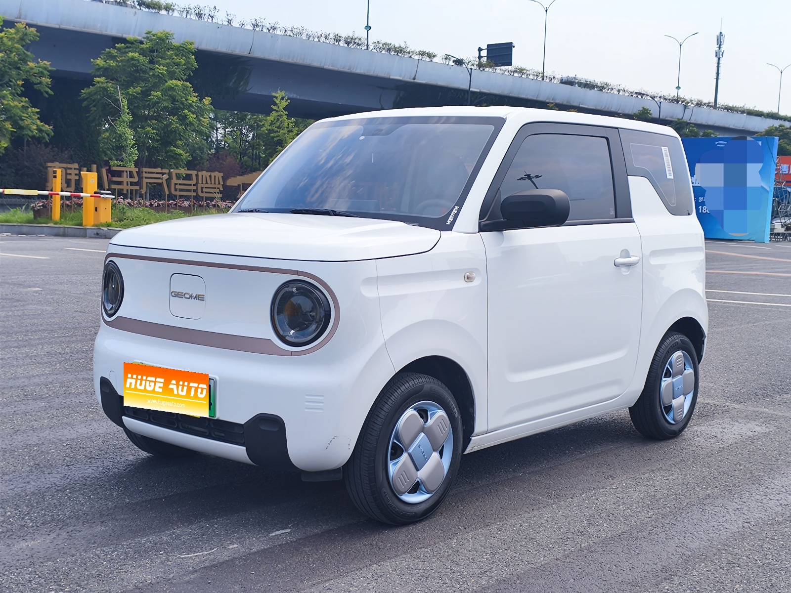 2024款 熊猫mini 200km 耐力熊