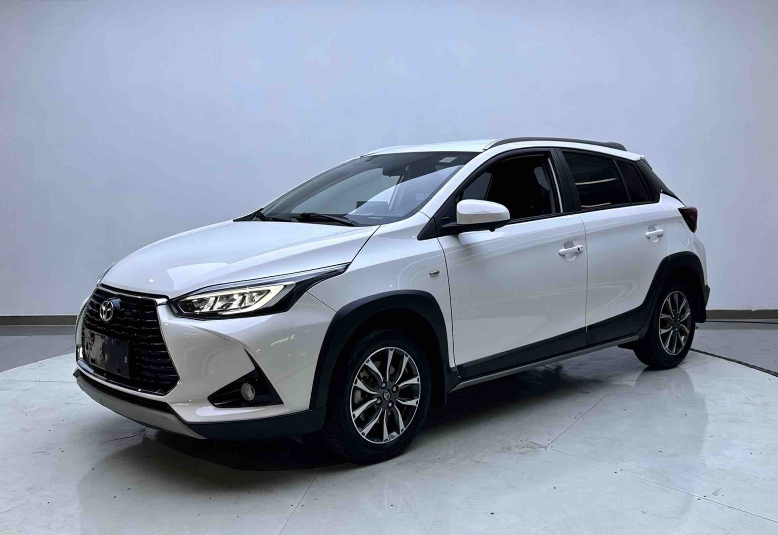 2022款 YARiS L 致炫 致炫X 1.5L CVT豪华PLUS版