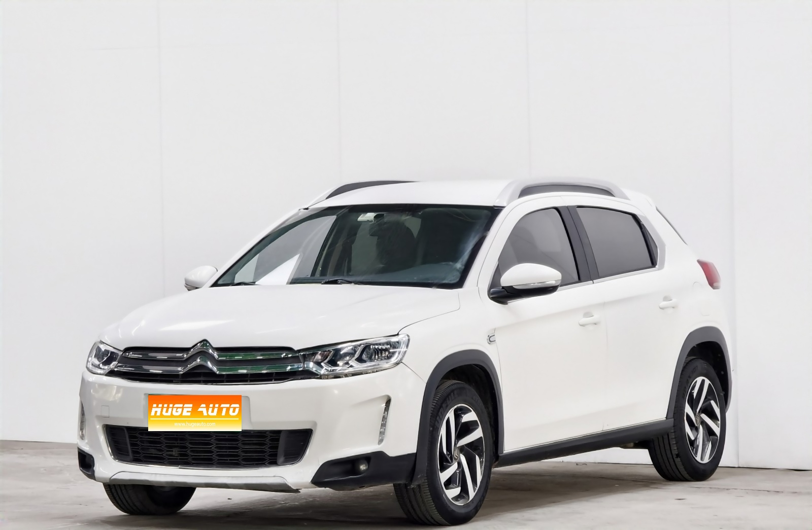 MY2017 Citroën C3-XR 1.6L AT Pioneer Version 