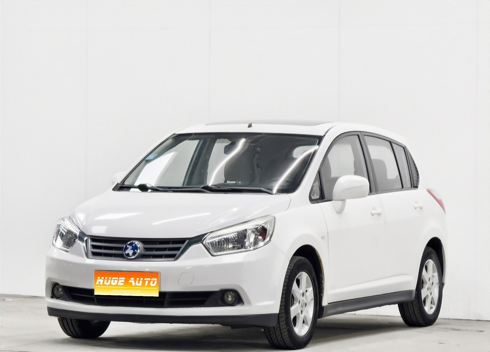 2013款 启辰R50 1.6L 手动豪华版