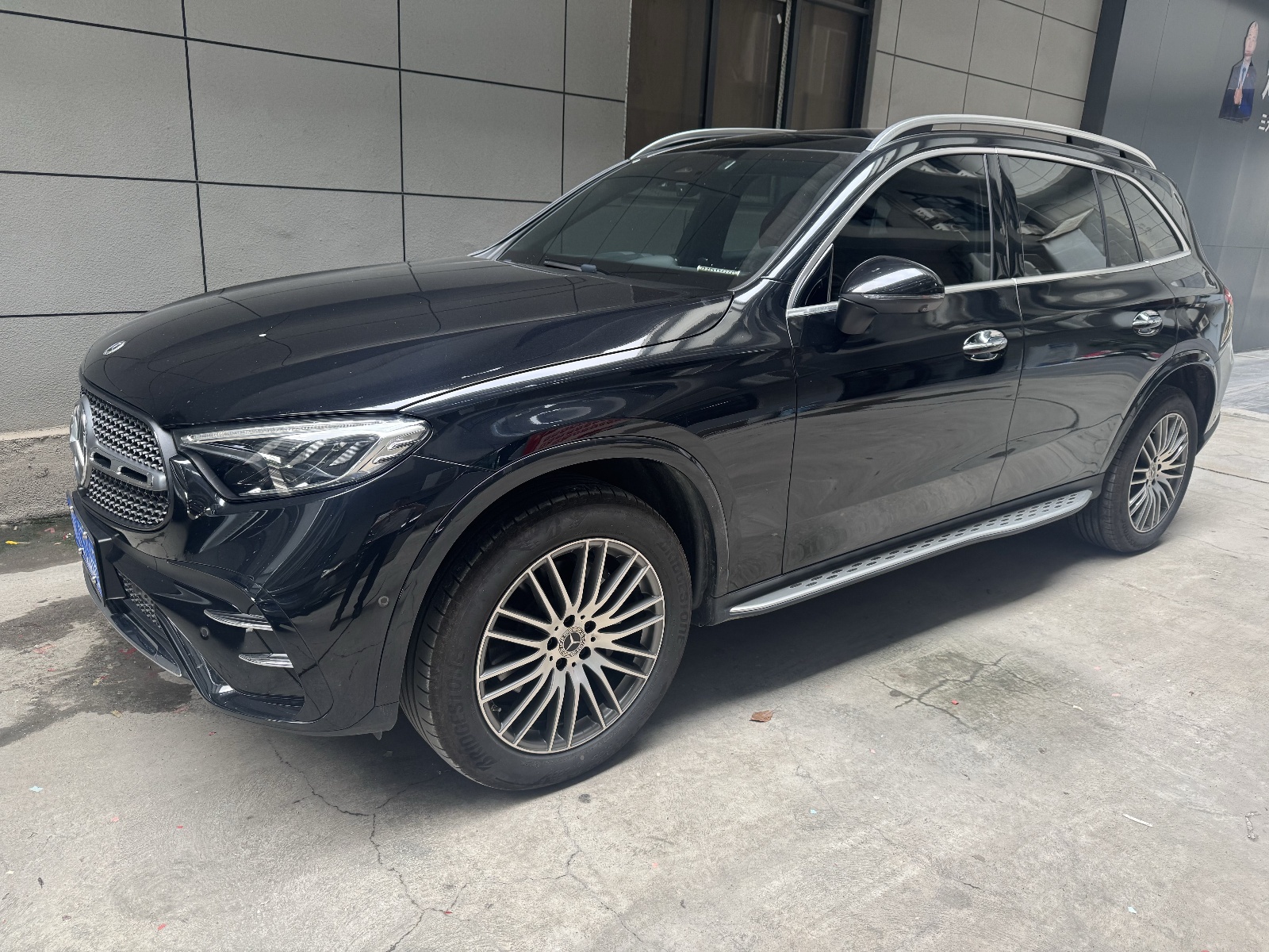 MY2024 Mercedes Benz GLC 300 L 4MATIC Dynamic 5 seats