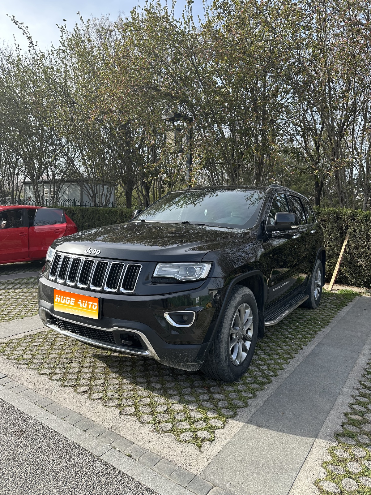 MY2015 GRAND CHEROKEE (Imported) 3.0L Comfort Navigation Version 