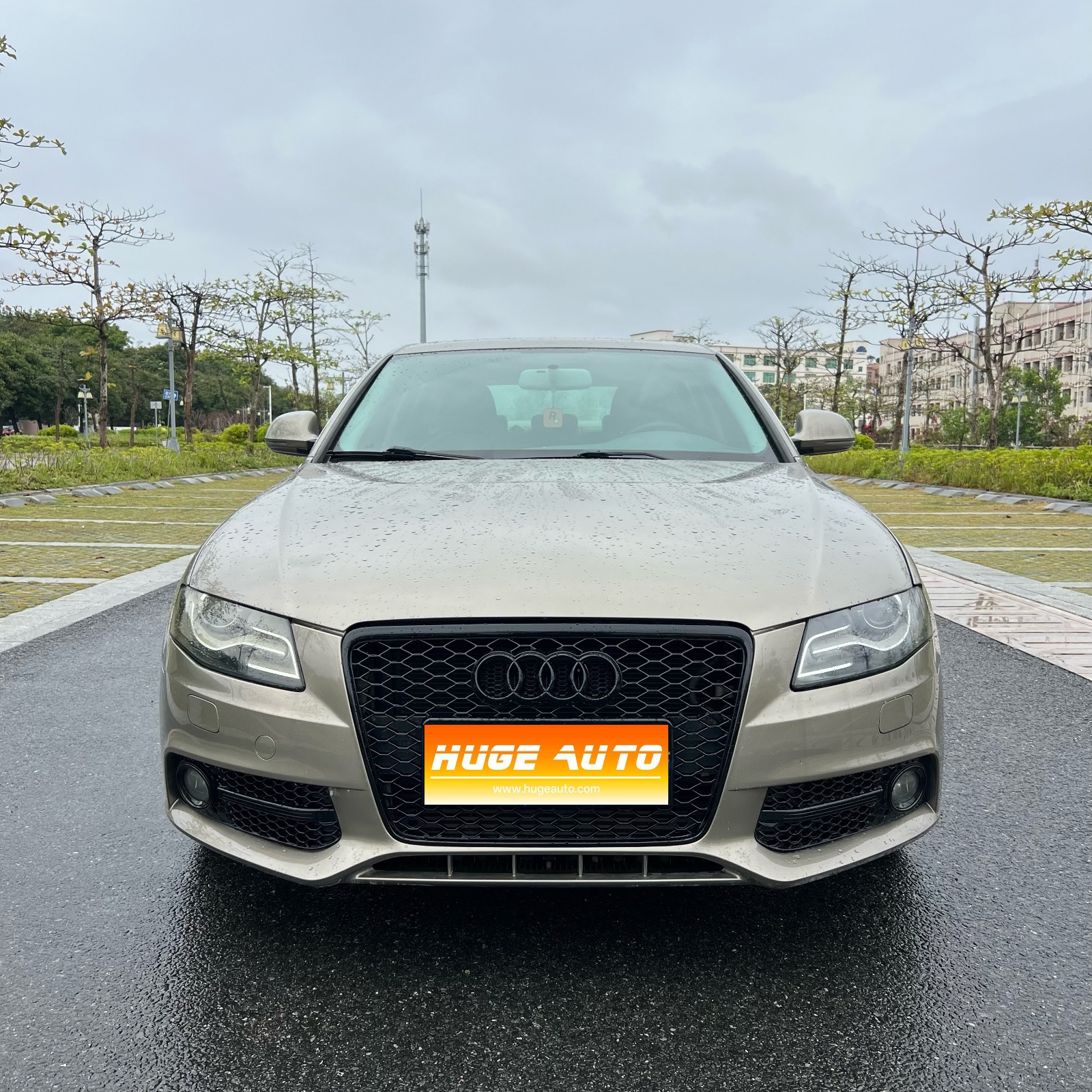 MY2010 Audi A4L 2.0 TFSI Standard 