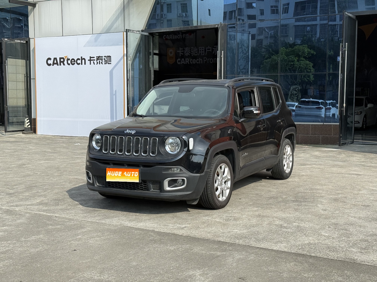 MY2016 Renegade 1.4T AT High Performance 