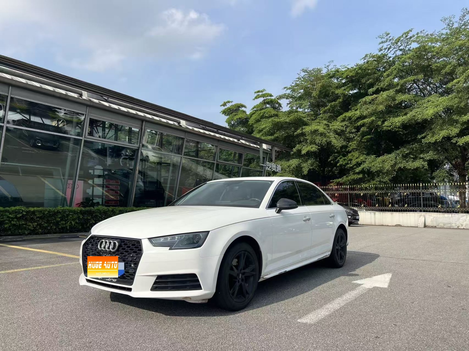 MY2017 Audi A4L 40 TFSI Advanced 