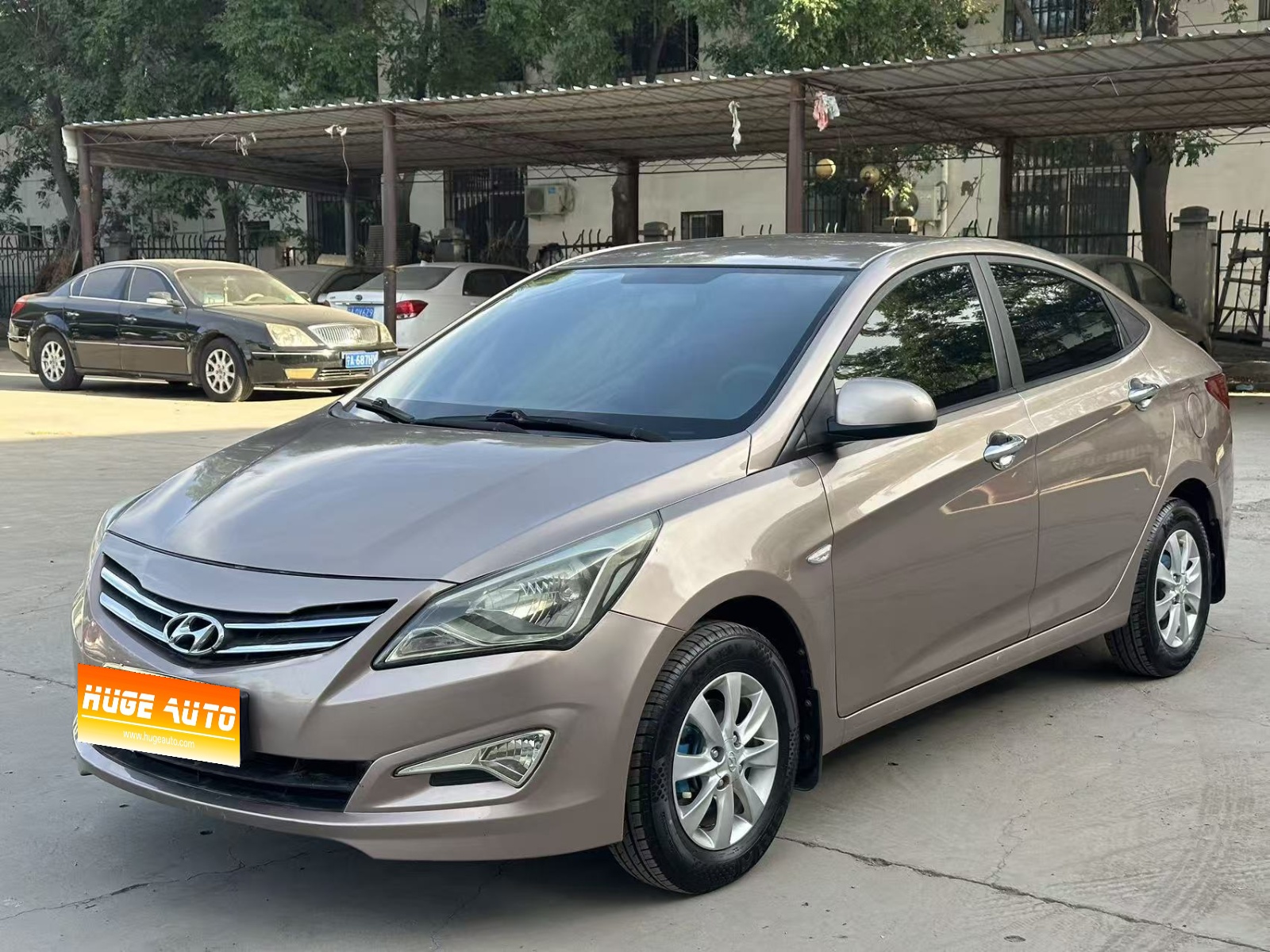 MY2014 Verna 1.4L MT Intelligent GLS