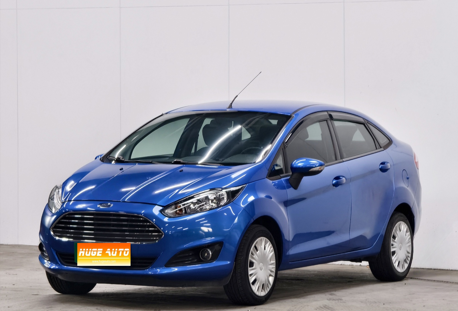 MY2013 Fiesta Sedan 1.5L MT Fashion 