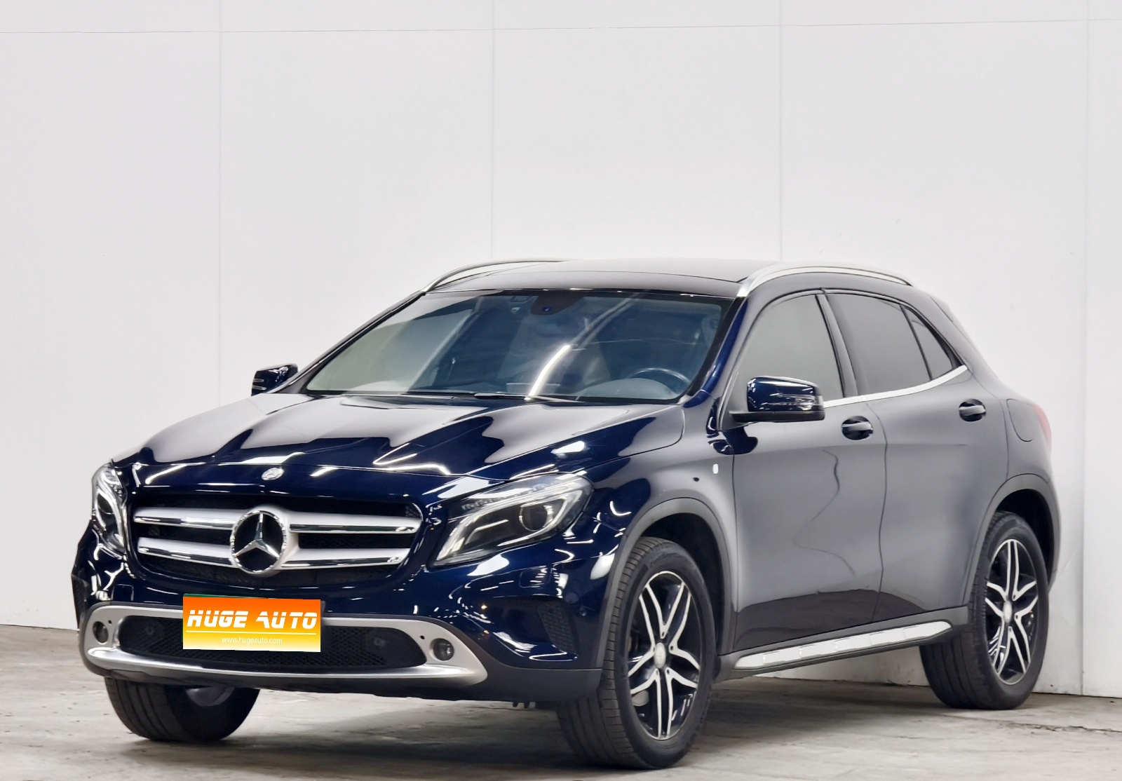 MY2016  Mercedes Benz  GLA Class  GLA 220 4MATIC  Fashion