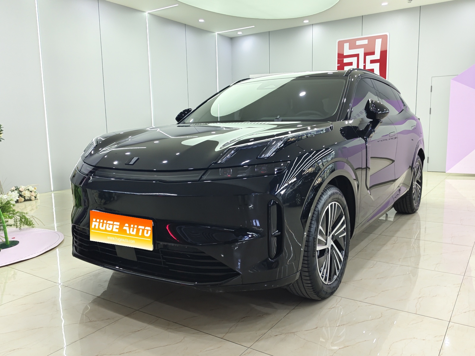 MY2023 LYNK&CO 08 EM-P 220 4WD Performance Halo