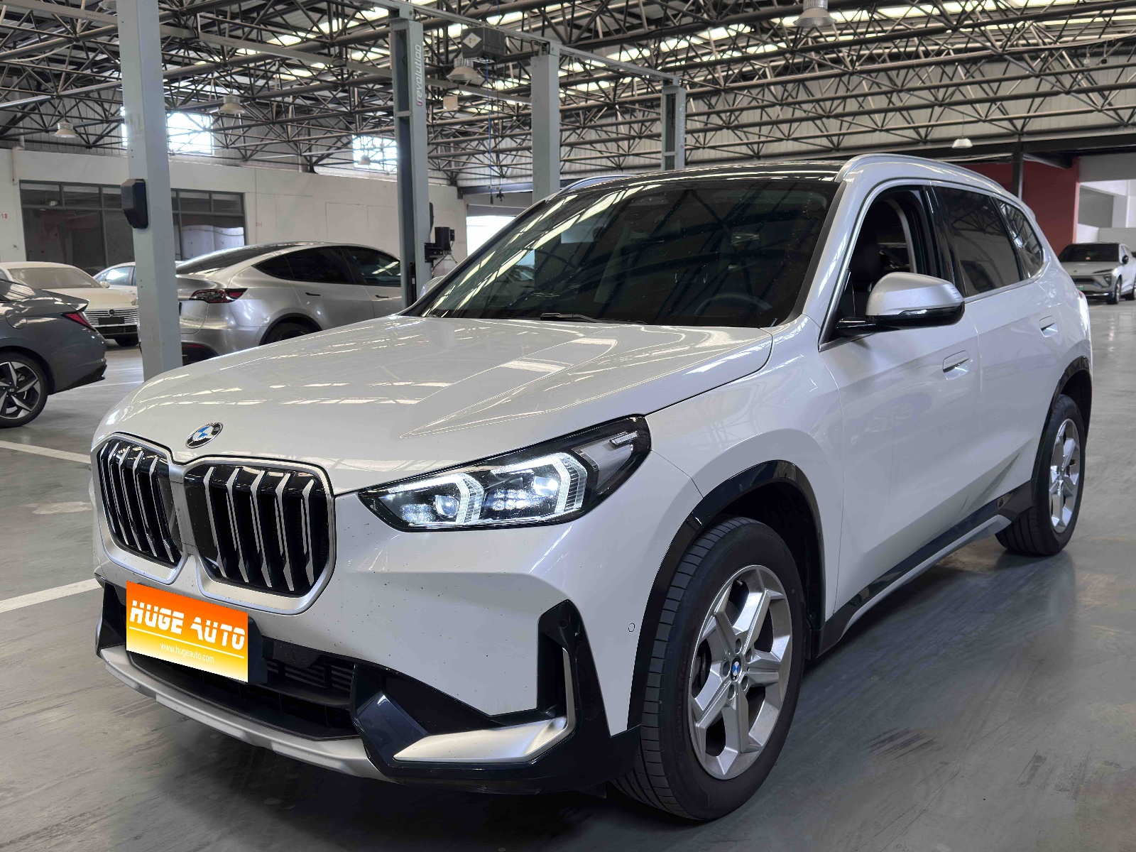 MY2023 BMW X1 sDrive20Li X Design Package