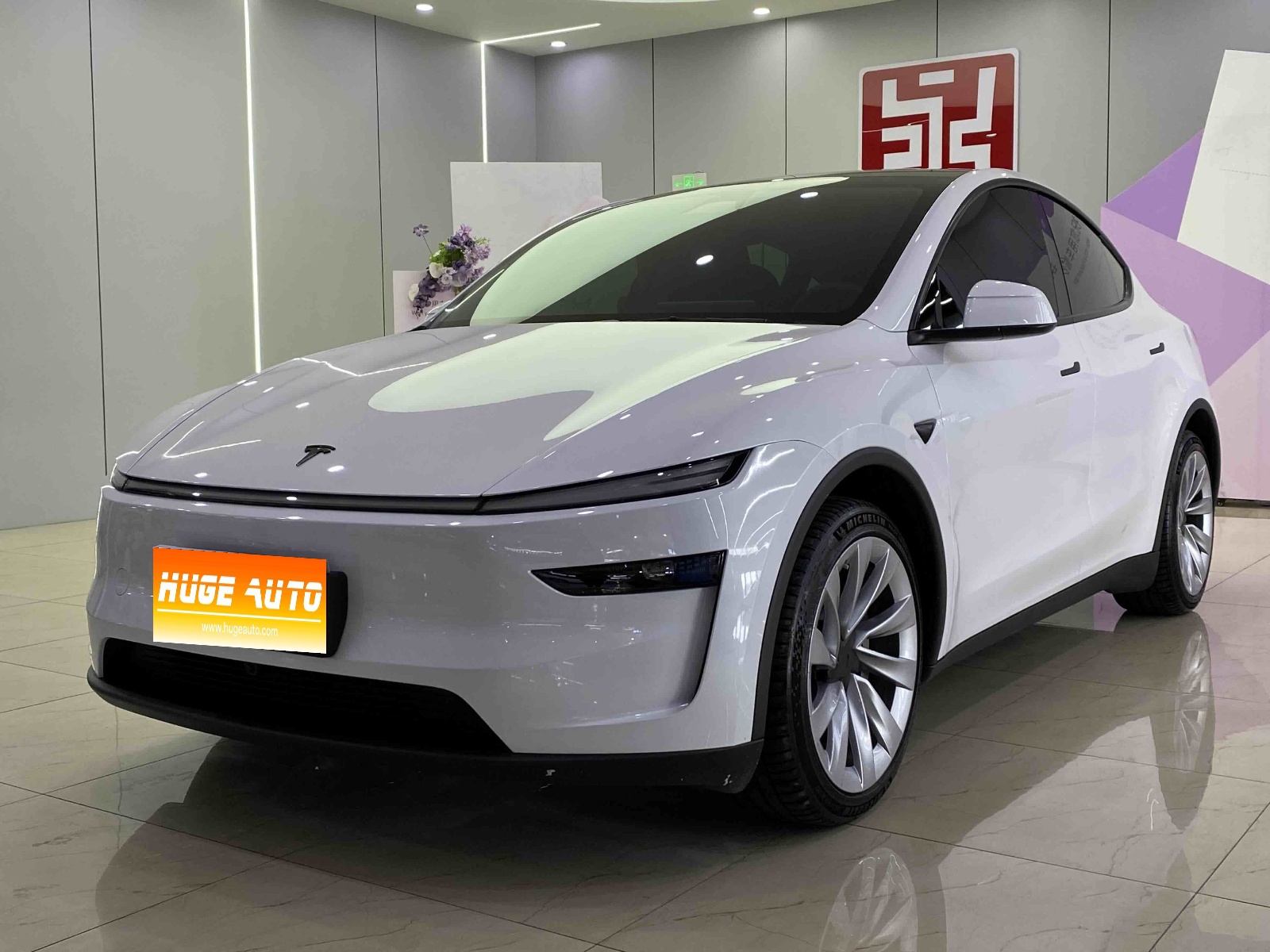 MY2025 Model Y RWD