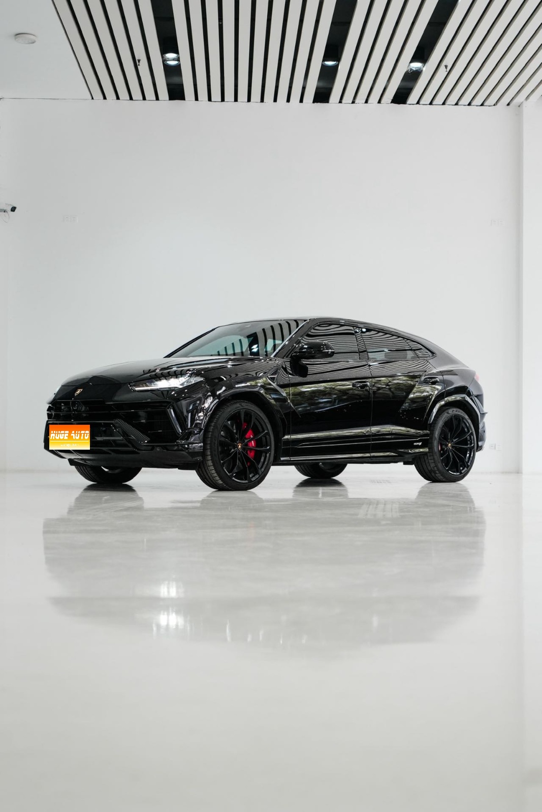 MY2023 Urus 4.0T V8 S