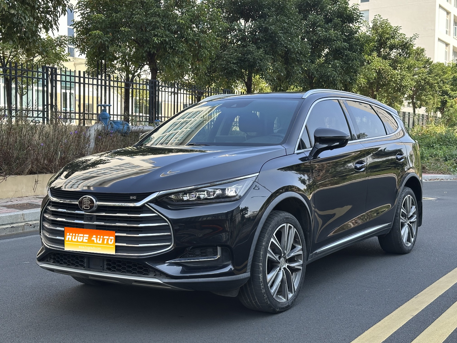 MY2018 Tang 2.0T AT ICV Glory 7-Seat National V
