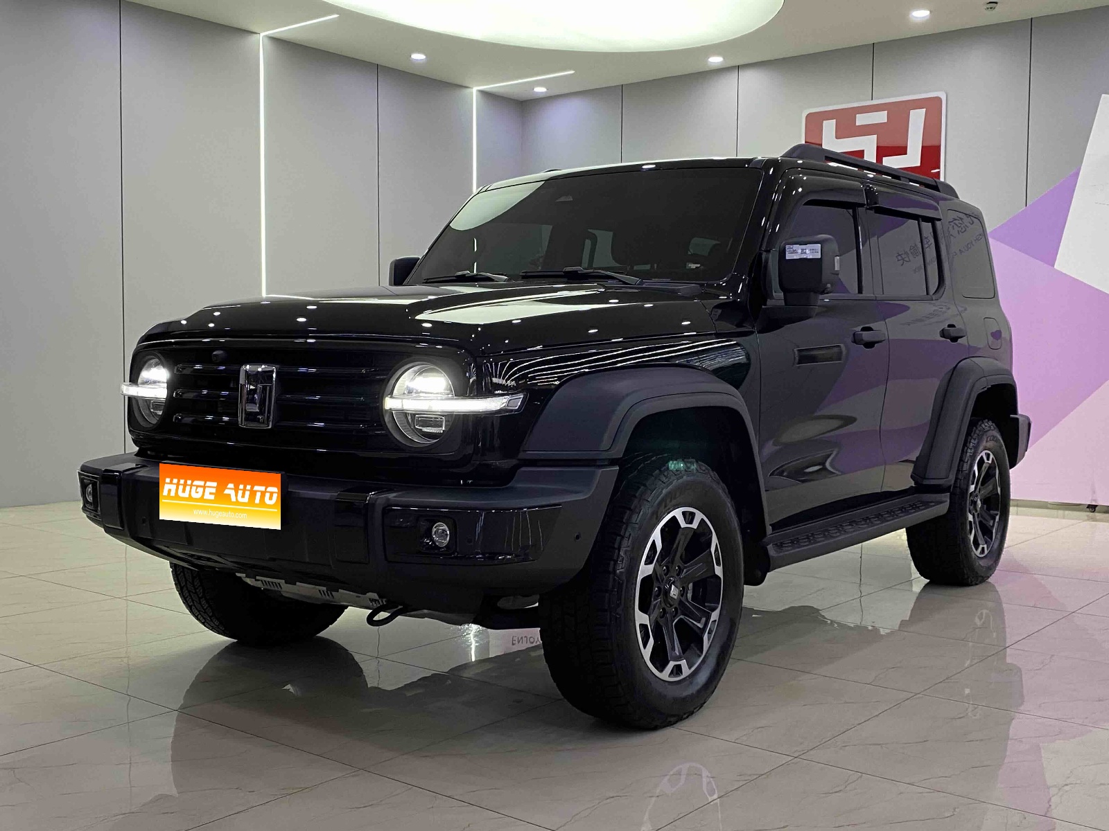 MY2025 TANK 300 NEV Hi4-T 37.1kWh