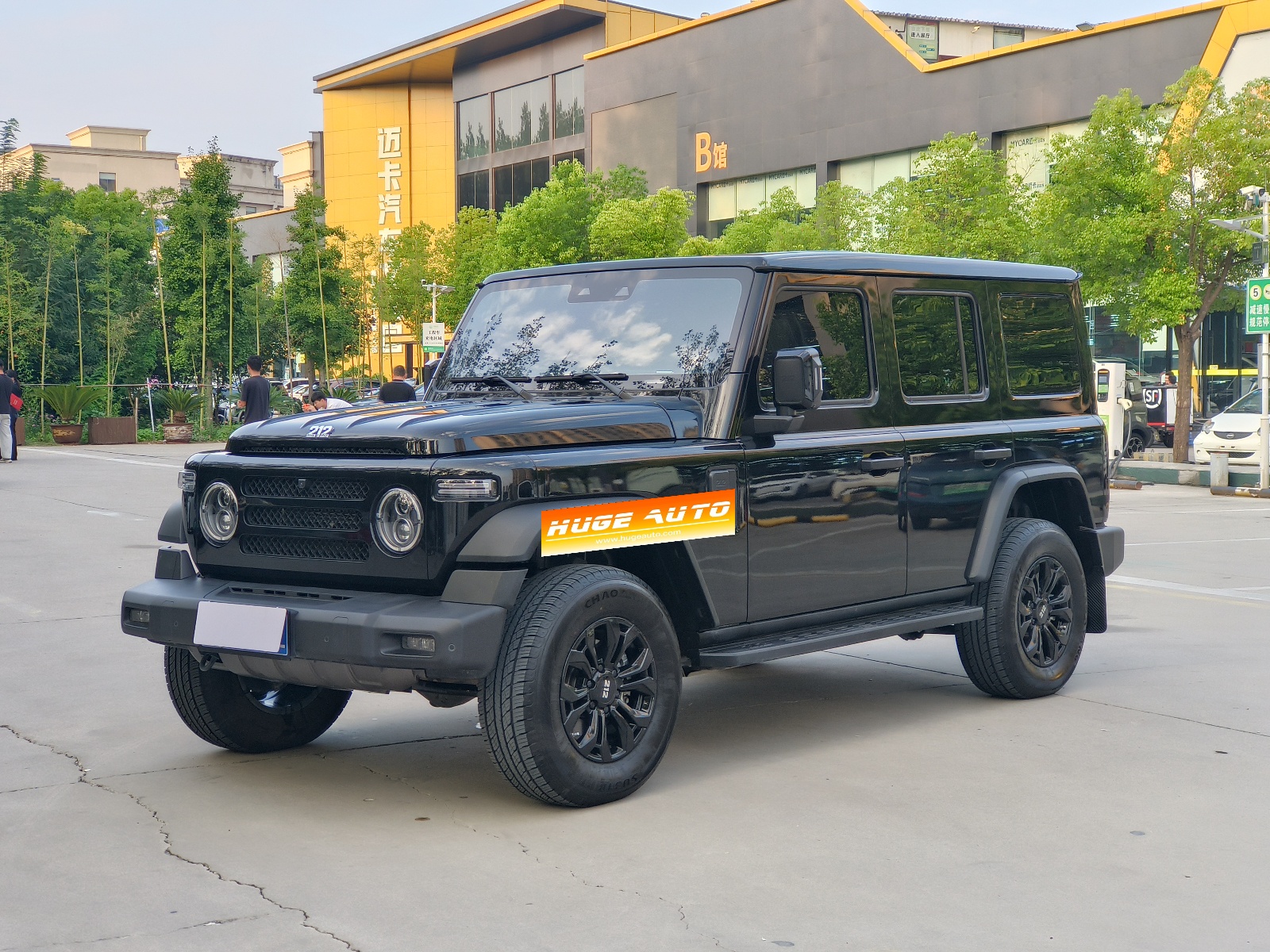 MY2024 BJ212 T01 2.0T Explorer