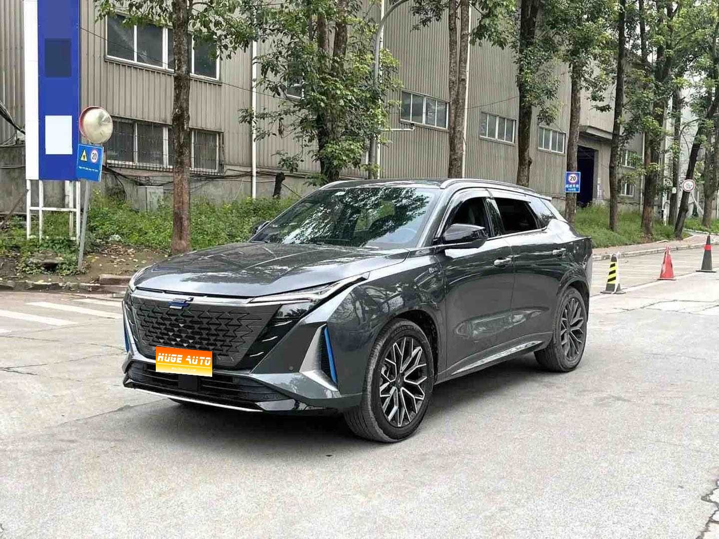 MY2023 Changan-OSHAN Z6 NEV iDD 150KM Flagship Plus Intelligent Parking