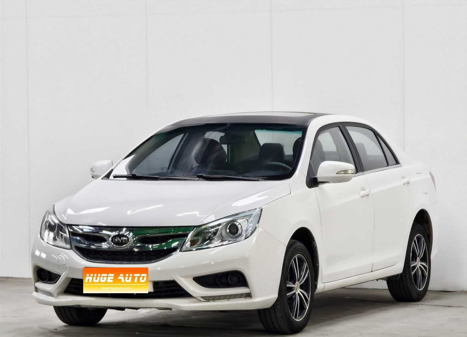 MY2015 Surui Facelift 1.5L MT Luxury