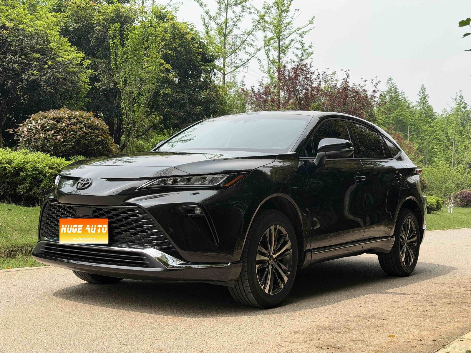 MY2023 Venza 2.0L CVT 2WD Luxury Version