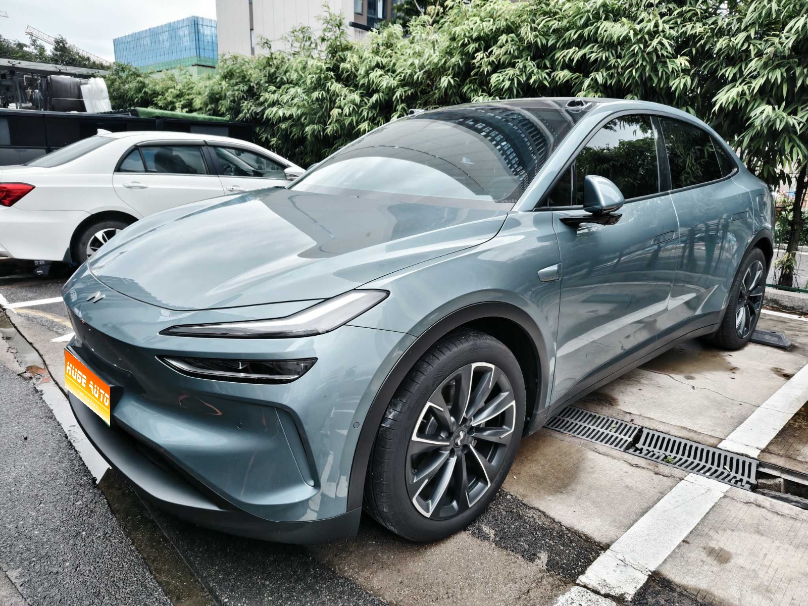 MY2024 ONVO L60 60kwh RWD