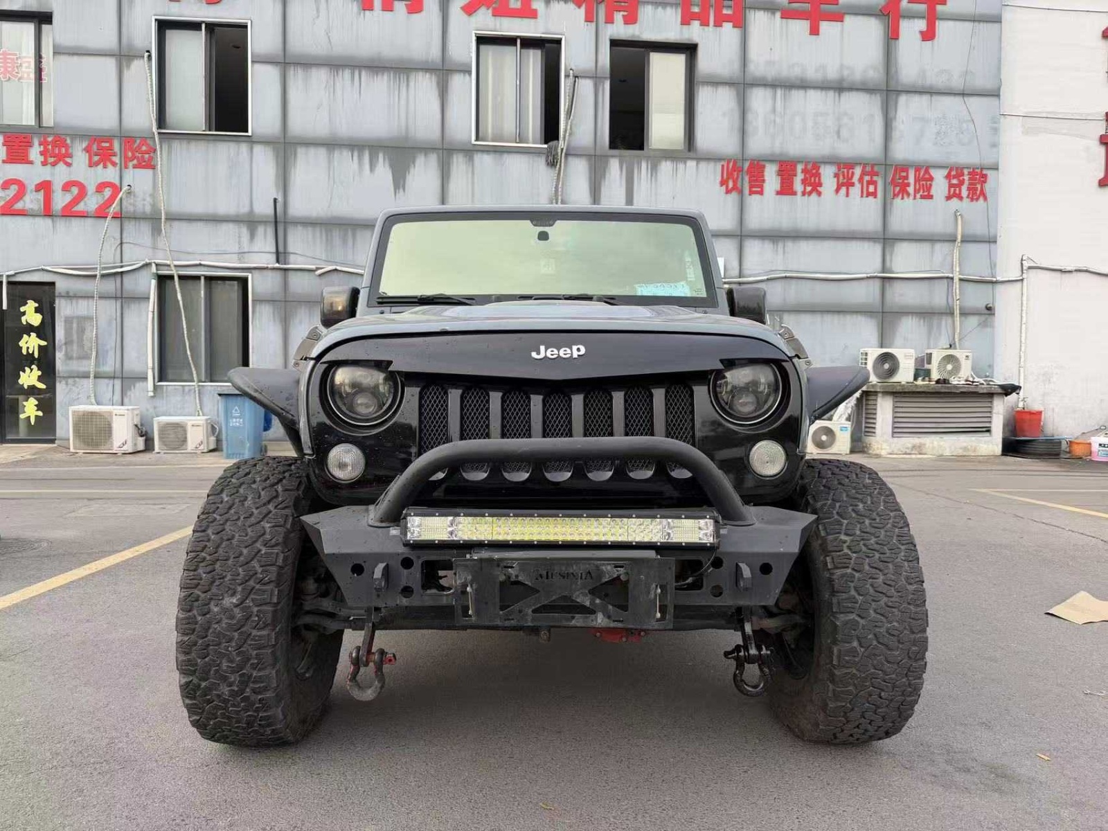 MY2015 Wrangler 3.0L 4-door Comfort Version Sahara