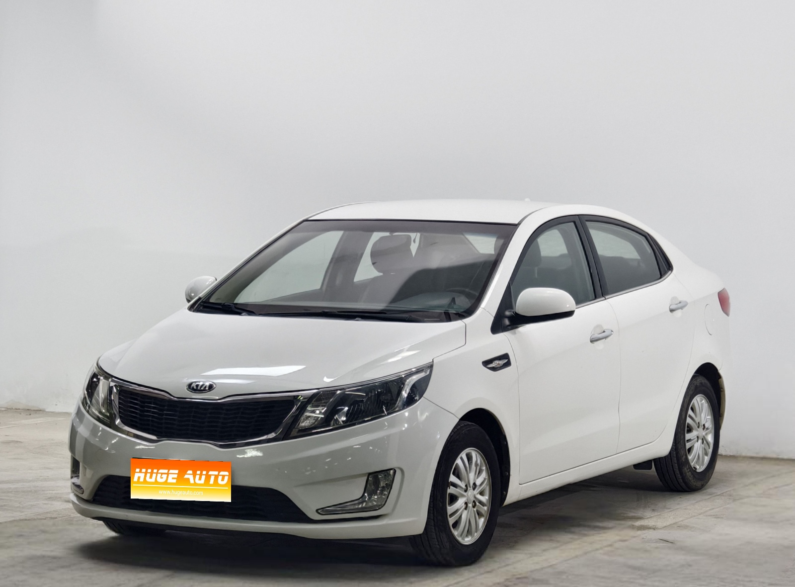 MY2015 KIA K2 Sedan 1.4L MT GL