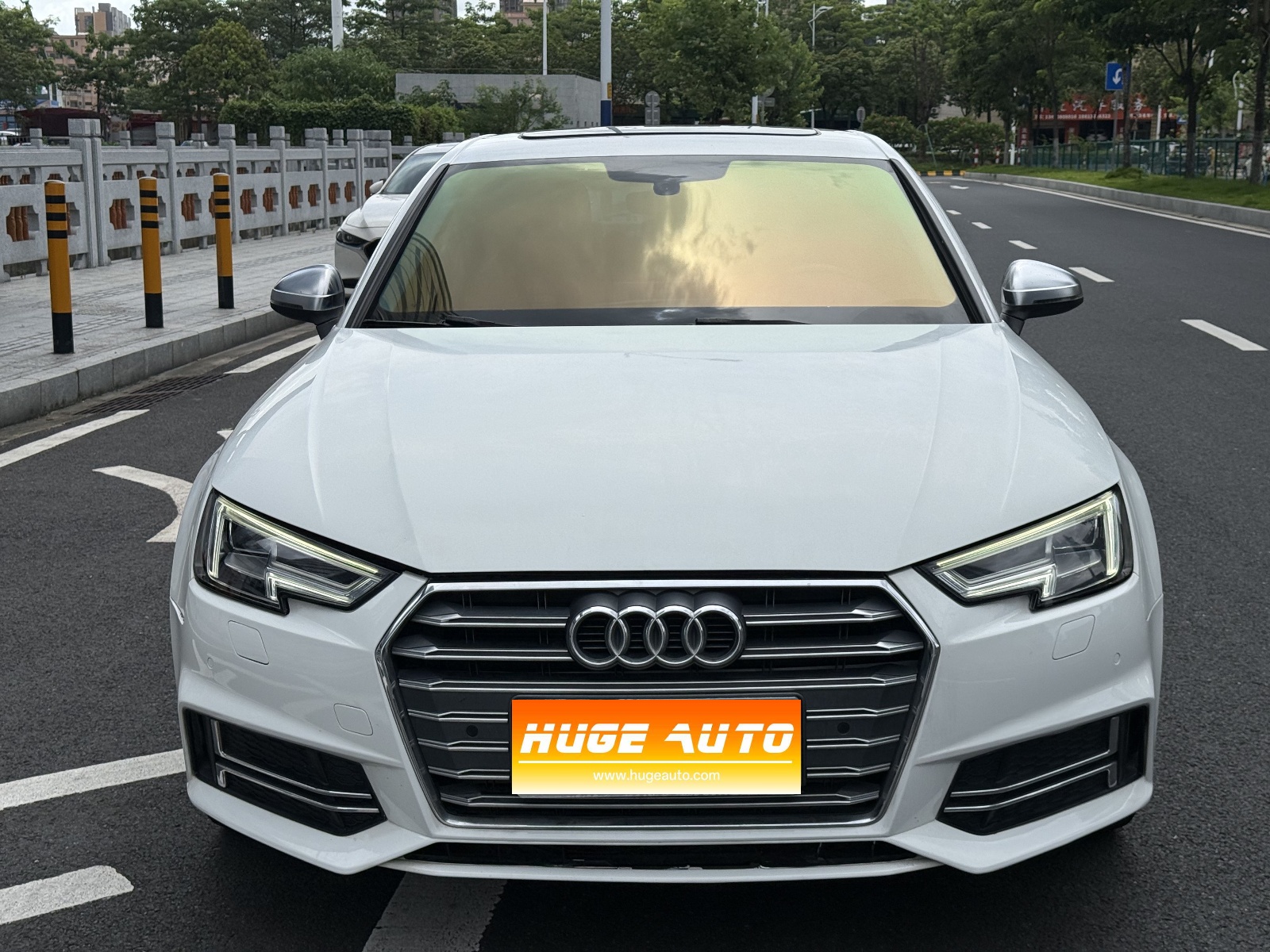 2018款 奥迪A4L 30周年型 45 TFSI quattro 个性运动版