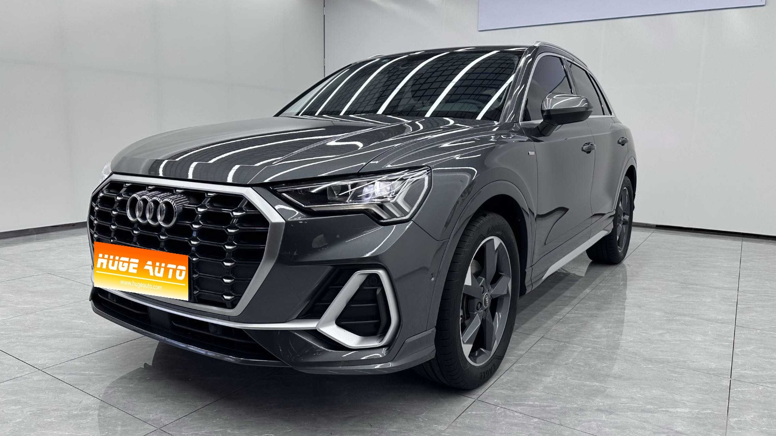 MY2022 Audi Q3 35 TFSI Fashion Dynamic Version
