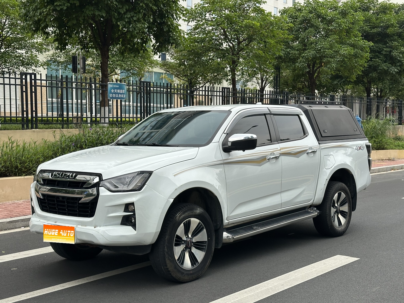 MY2021 D-MAX 1.9T AT 4WD Desiel Global Handong RZ4E
