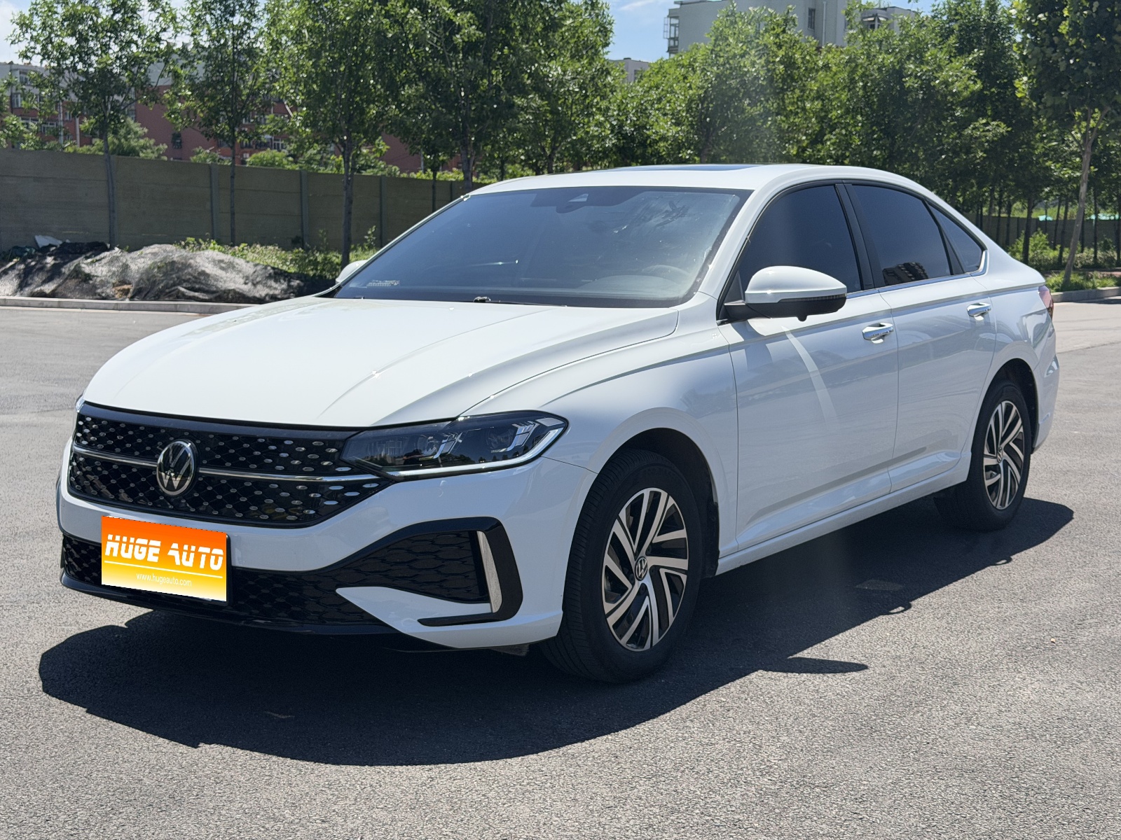 MY2024 Lavida 1.5L AT Starry Sky Five Million