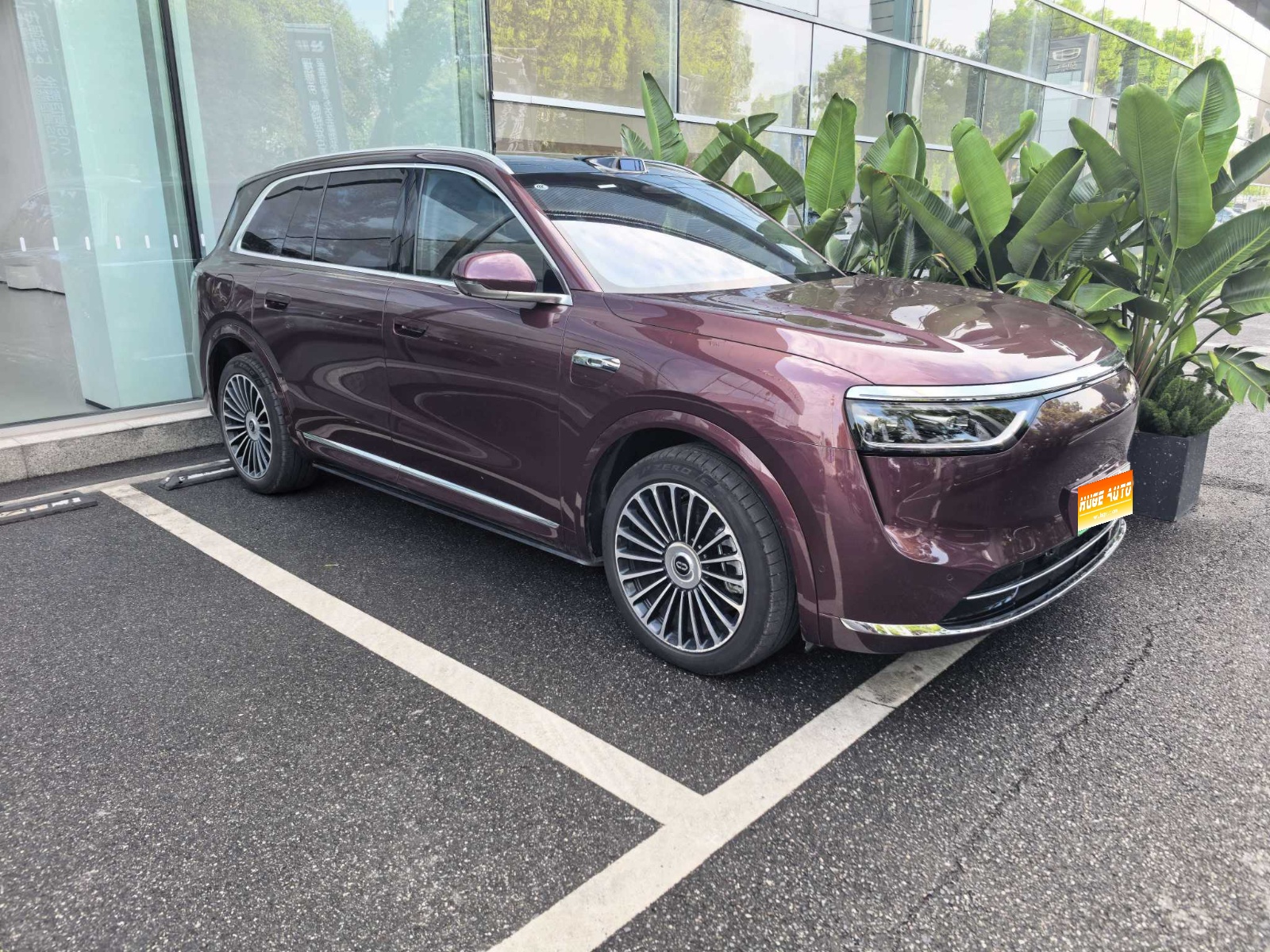 MY2025 AITO M8 REEV Ultra 53.4kWh 5 Seats 192-Line LiDAR