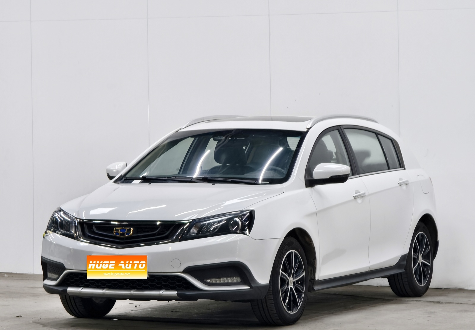 MY2017 EMGRAND Hatchback RS Million 1.5L CVT UP