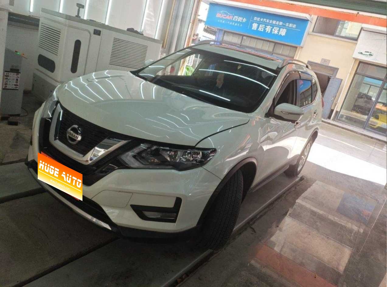 2022款 奇骏 2.0L 两驱智联舒享版