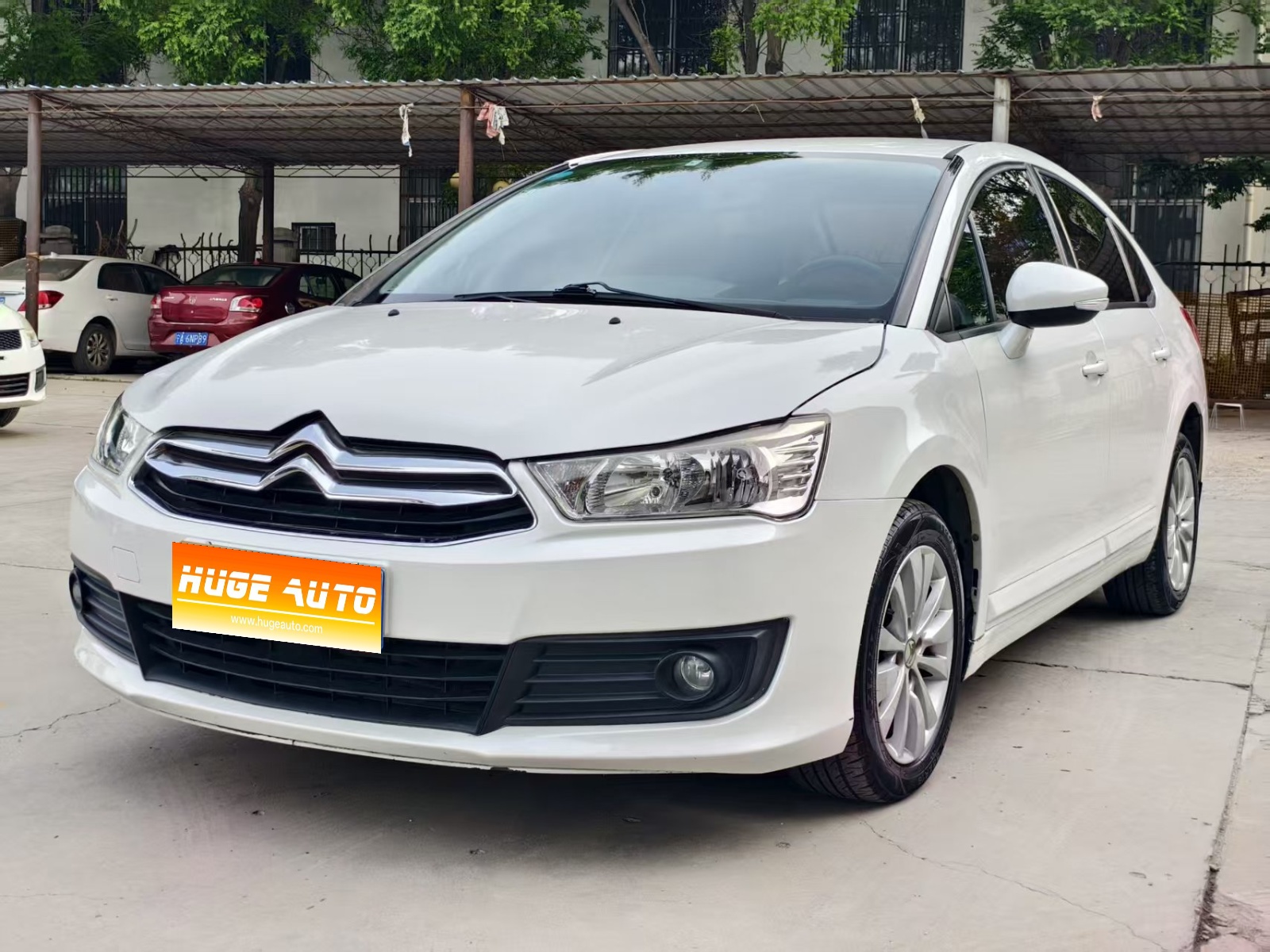 MY2013 C-Quatre Sedan 1.6L MT Xiang