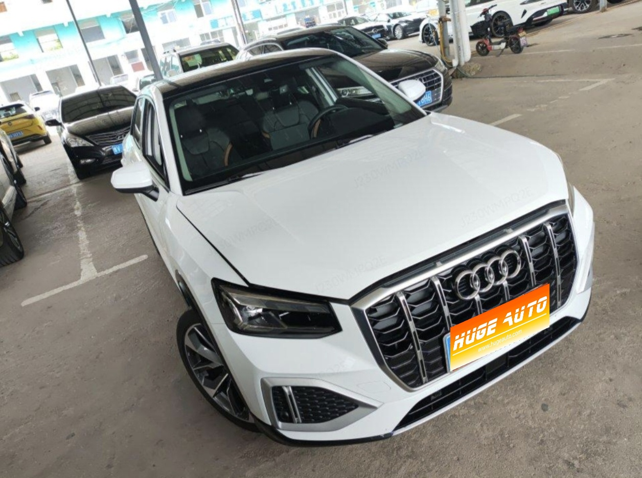 2022款 奥迪Q2L 35 TFSI 豪华致雅型